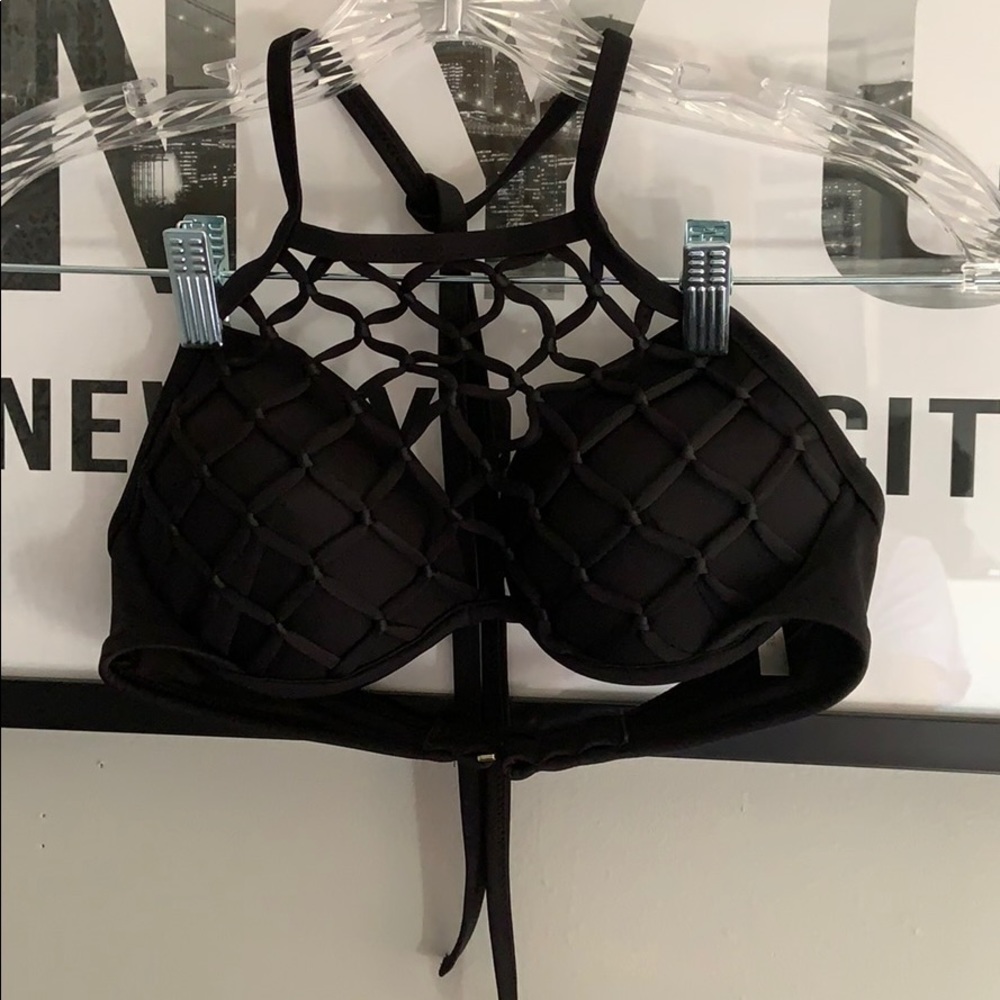 women’s bathensuit top